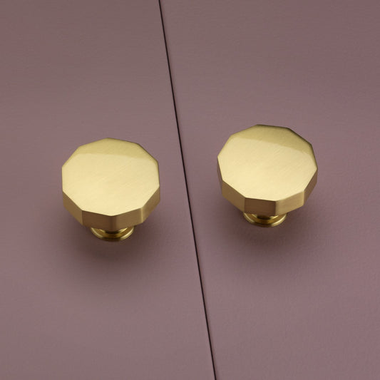 Leamington brushed satin brass cabinet knob - 35mm