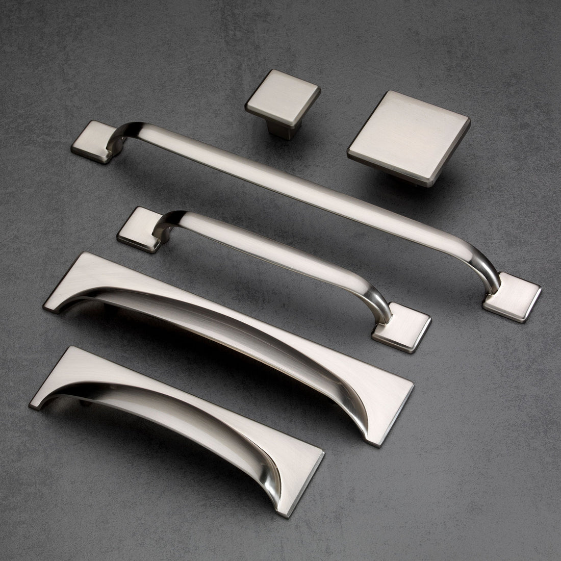 Cup Handles vs Bar Handles vs Knobs: Which Should You Choose?