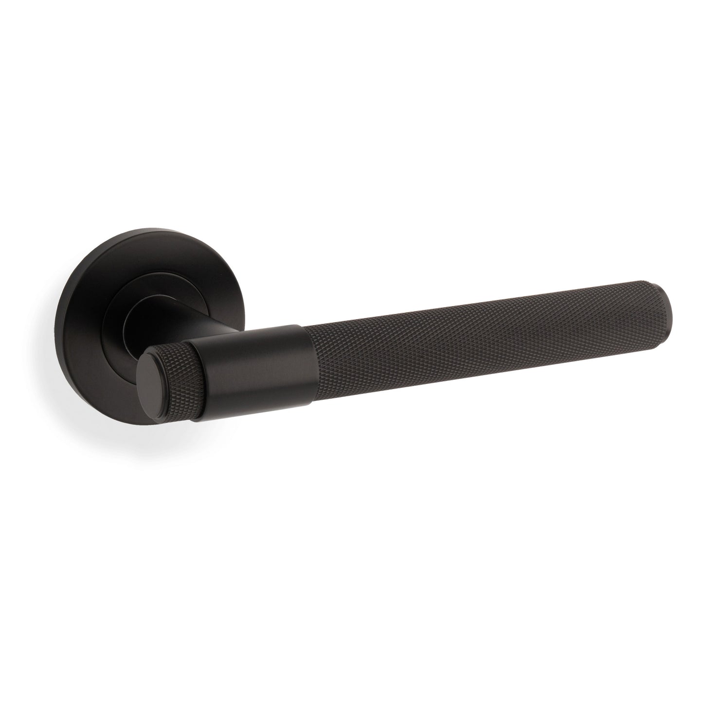 Kingston Knurled Door Handles On Round Rose