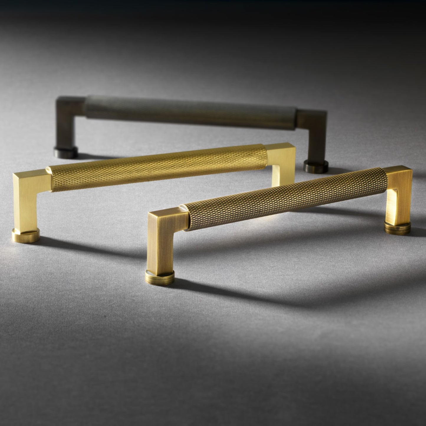 Camille Satin Brass PVD Knurled Cabinet Bar Handle - 160mm