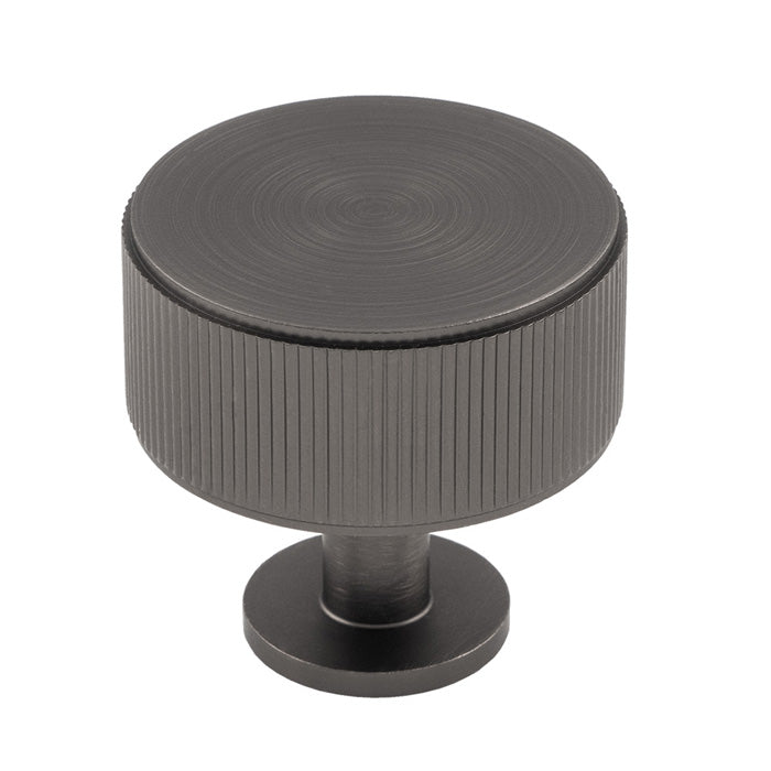 Lines Reeded Cabinet Knobs