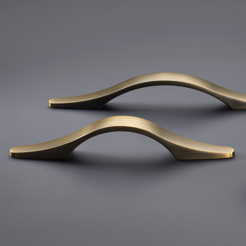 Malvern Cabinet Bow Handles