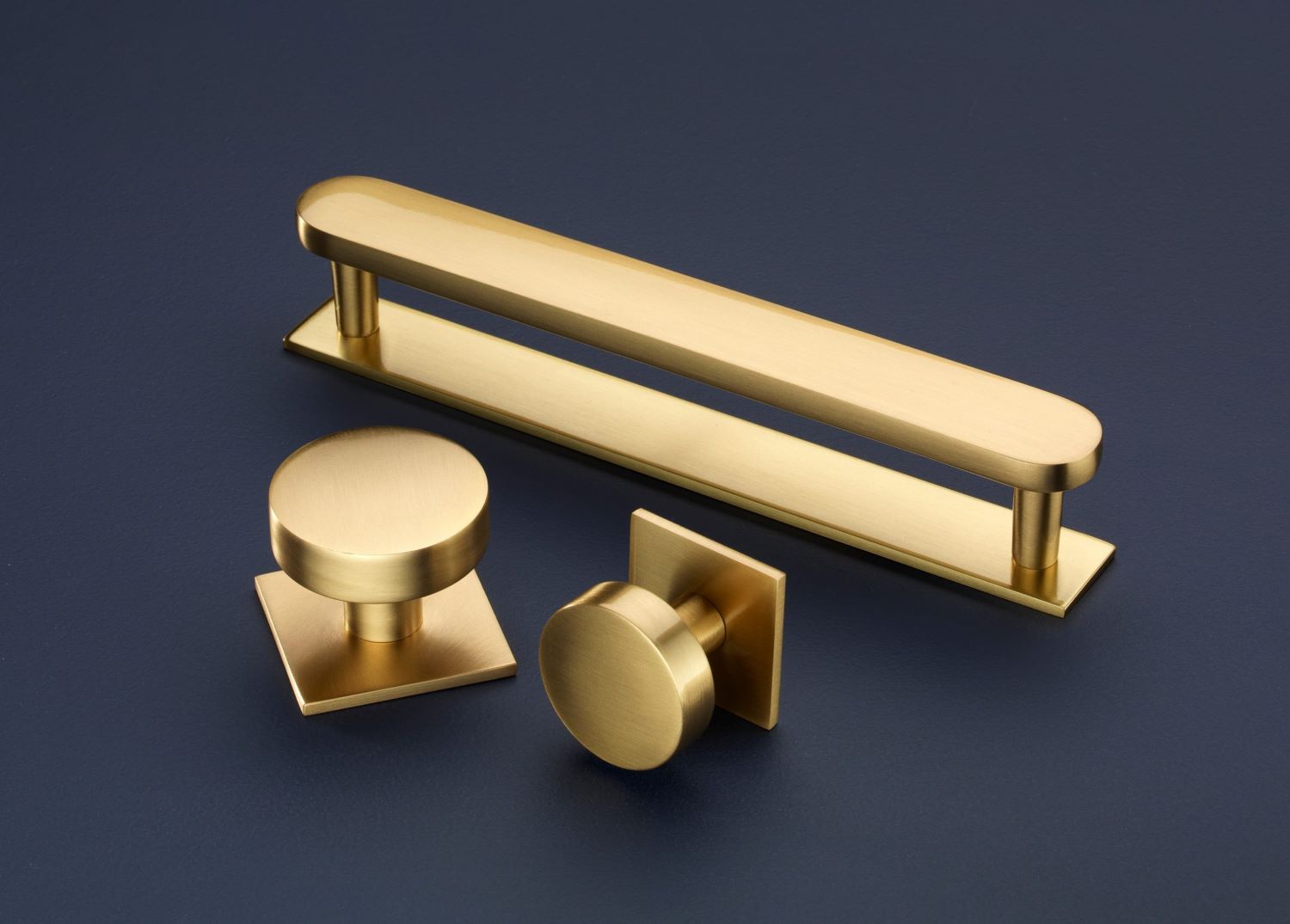The Cambridge cabinet handle range from Crofts & Assinder's Special Works Collection